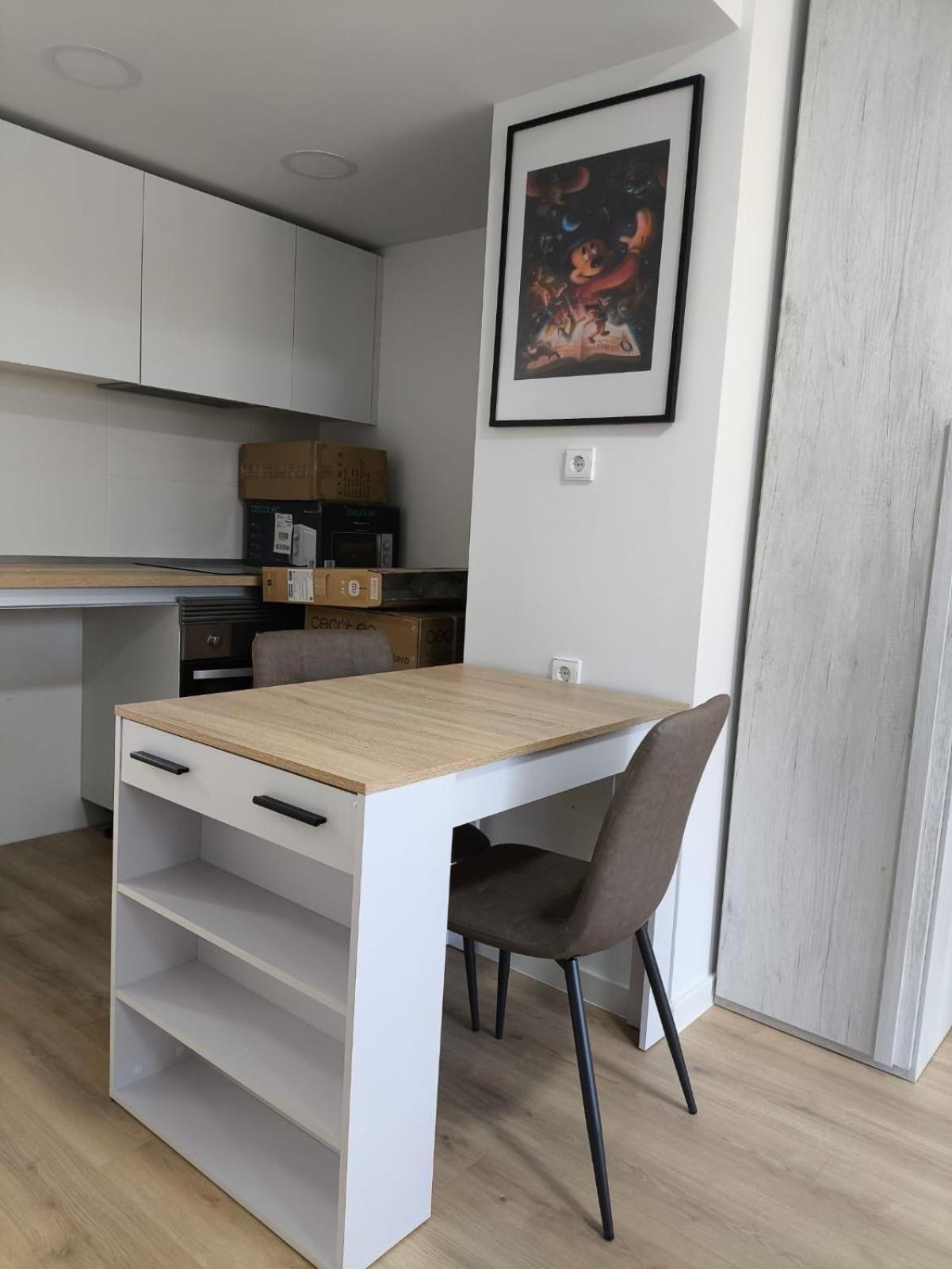 Estudios Homer Y Disney Con Piscina Olimpica Climatizada, Exterior,Gimnasio, Coworking, Netflix Y Wifi Gratis Сан-Себастиан-де-лос-Рейес Экстерьер фото